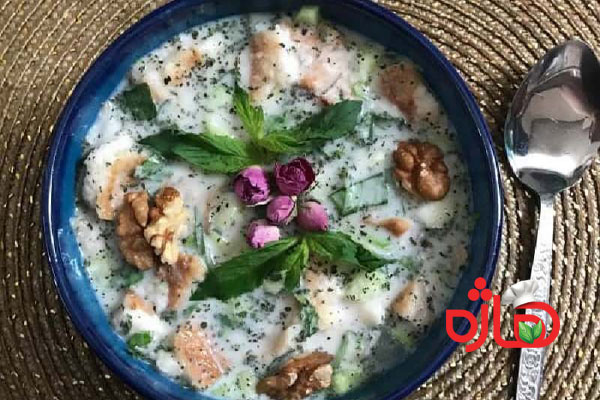 آب دوغ خیار با جو